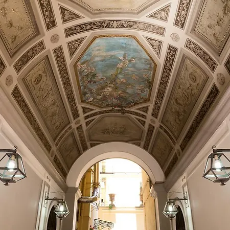 Residenza Cernaia Πανσιόν *