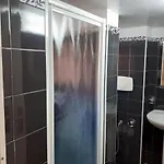 Residenza Cernaia בית הארחה